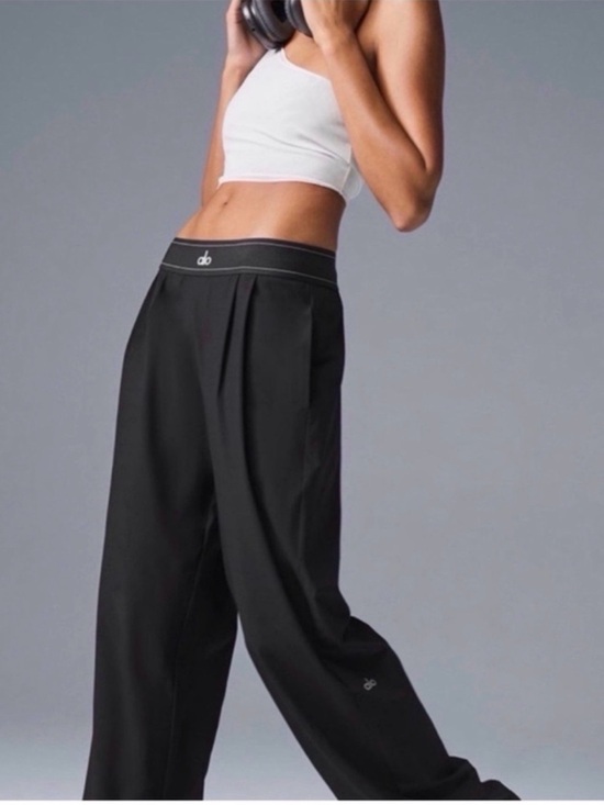 ALO Yoga Pants - Alo Yoga Suit Up Trousers!